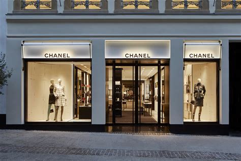 chanel boutique paris address|chanel store locations in paris.